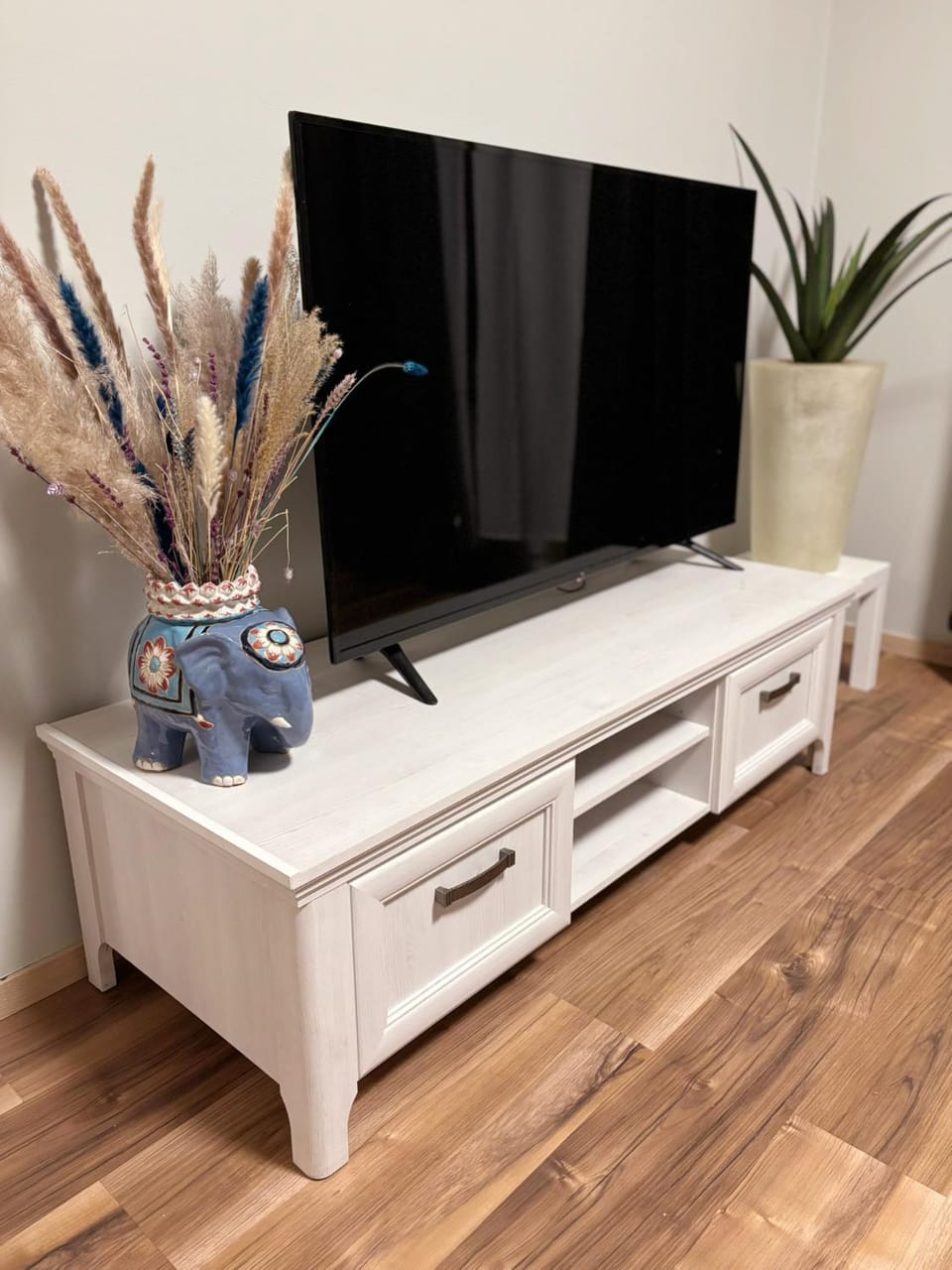 Communal lounge/ TV room, TV and multimedia, Evening entertainment