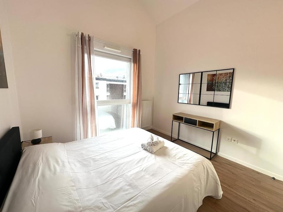 Rooftop duplex 2 steps from Paris Apartment in Vitry-sur-Seine