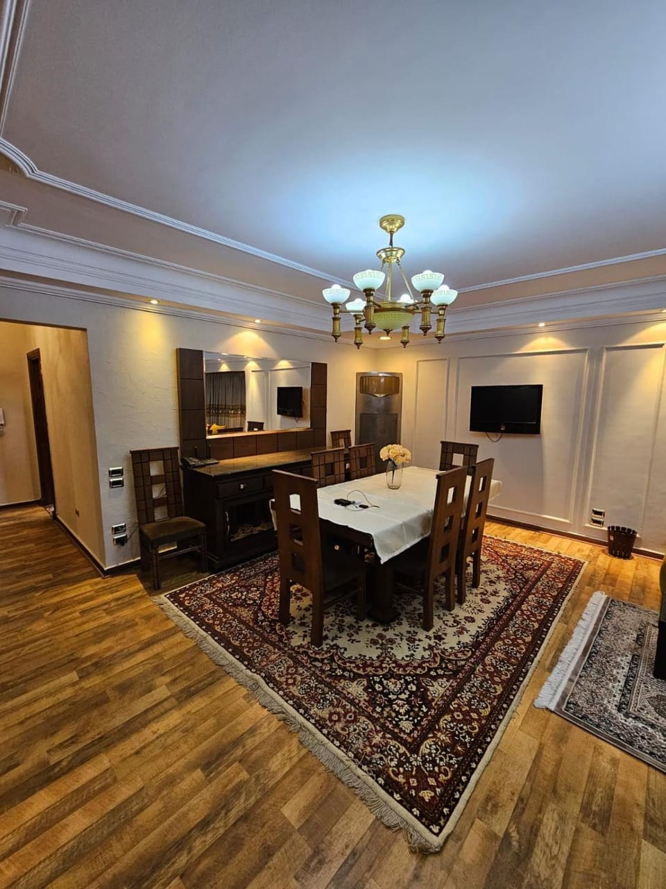 الدقي امام نادي الصيد Apartment in Egypt
