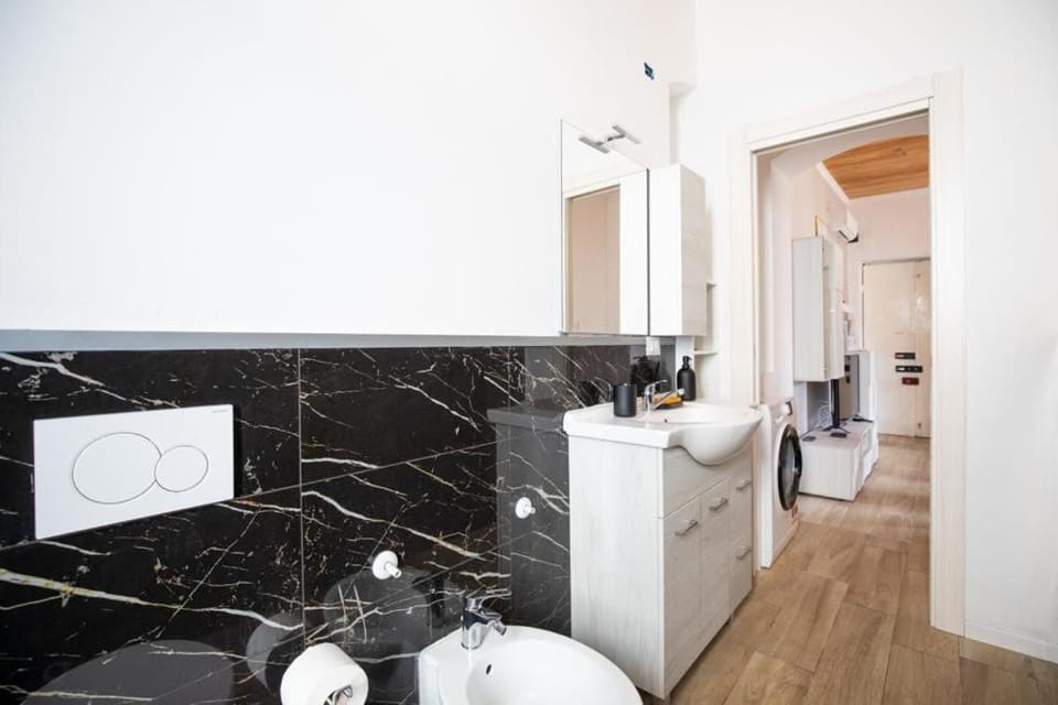 GEORGE 's GARDEN Apartment in La Spezia