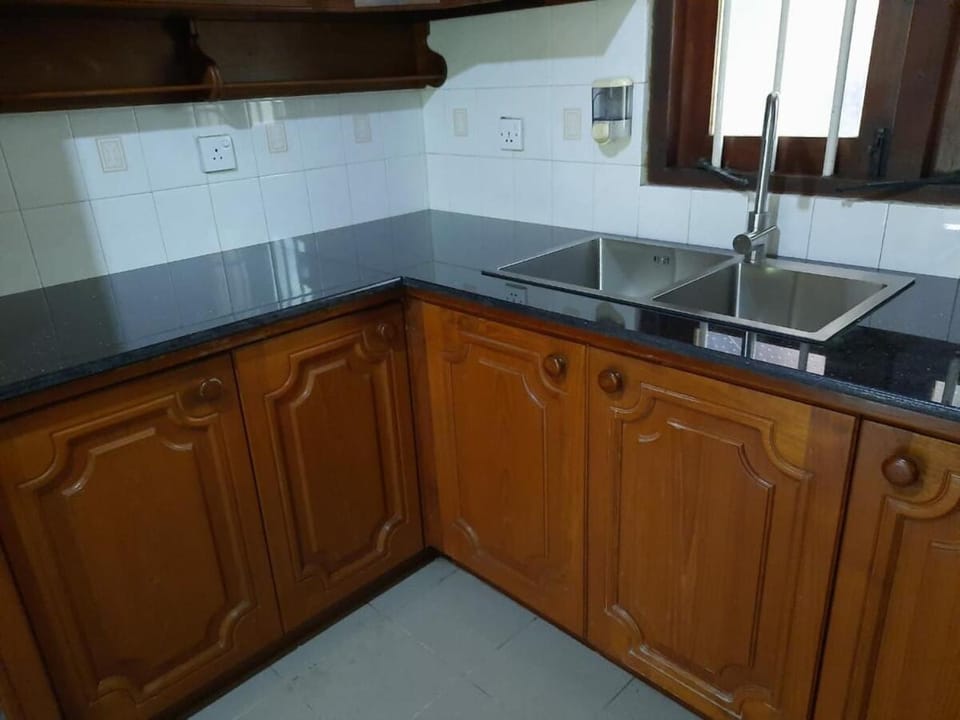 Heritage Bungalow Hikkaduwa Villa in Hikkaduwa