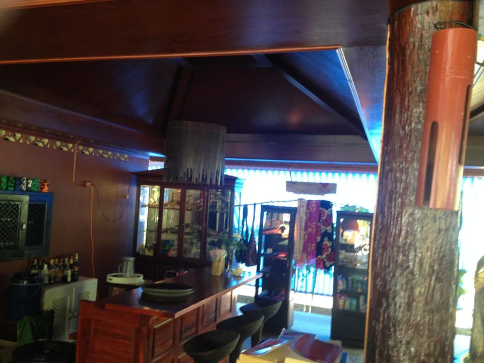 Lounge or bar