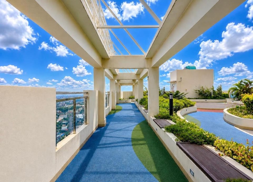 Narci suites balcony Apartment hotel in Quezon City