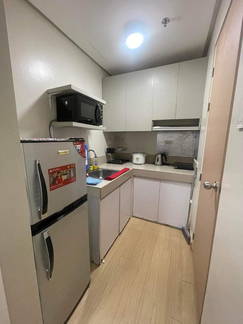 Trees Residence Two Bedroom Bed and Breakfast in Quezon City