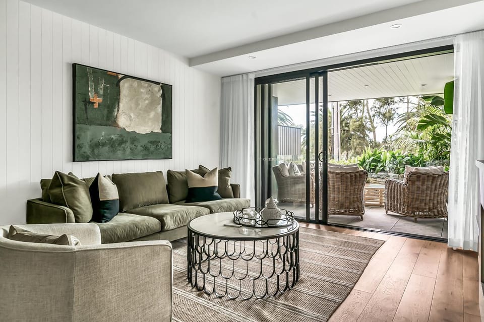 Balcony/Terrace, Living room