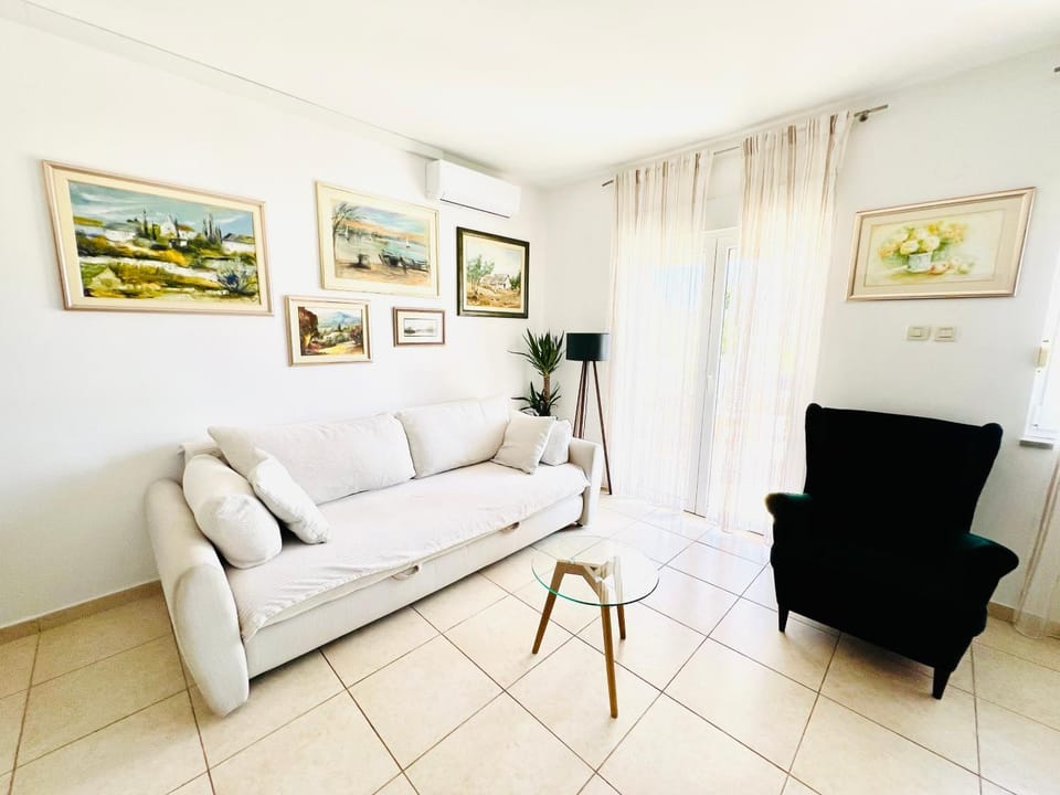 Apartment Sirius Apartment in Podstrana