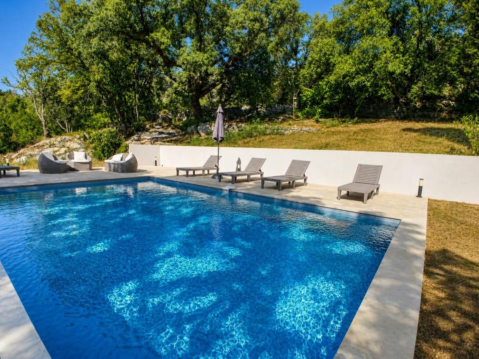 Garden, Garden view, Swimming pool, sunbed