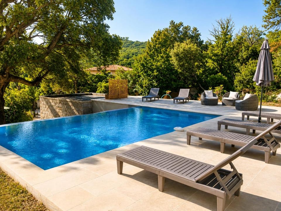 Patio, Garden, Garden view, Swimming pool, sunbed