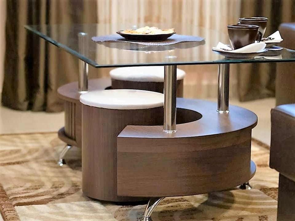 Living room, Decorative detail, Seating area