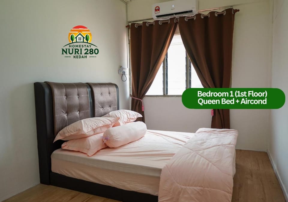 Bedroom, air conditioner