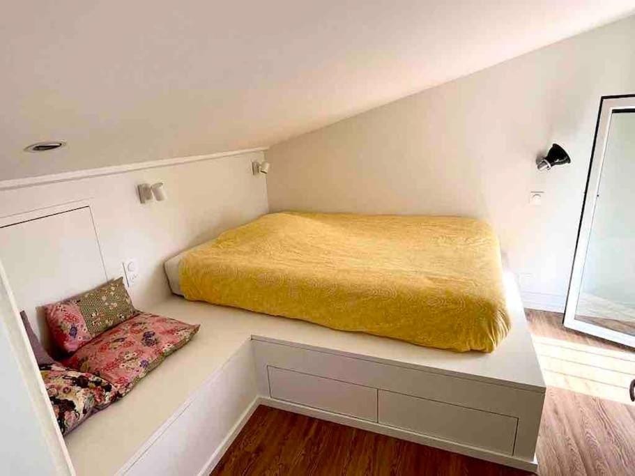 Duplex sur le port avec terrasse Apartment in La Rochelle