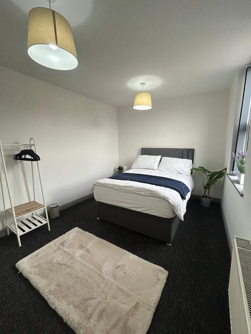 Spacious Apartment near train station with a parking space Apartment in The Royal Town of Sutton Coldfield