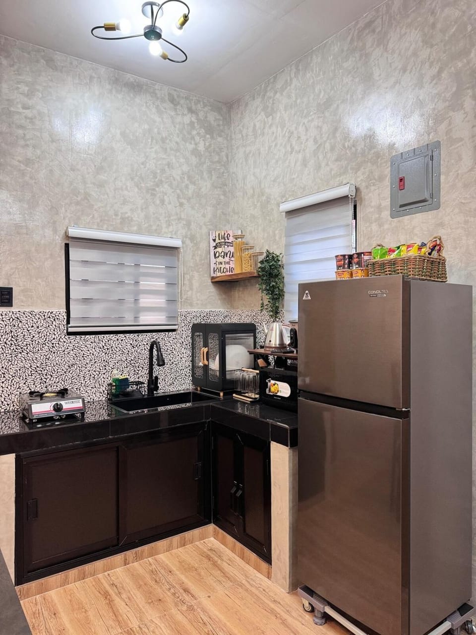 Pio Transient House Apartment in Calabarzon