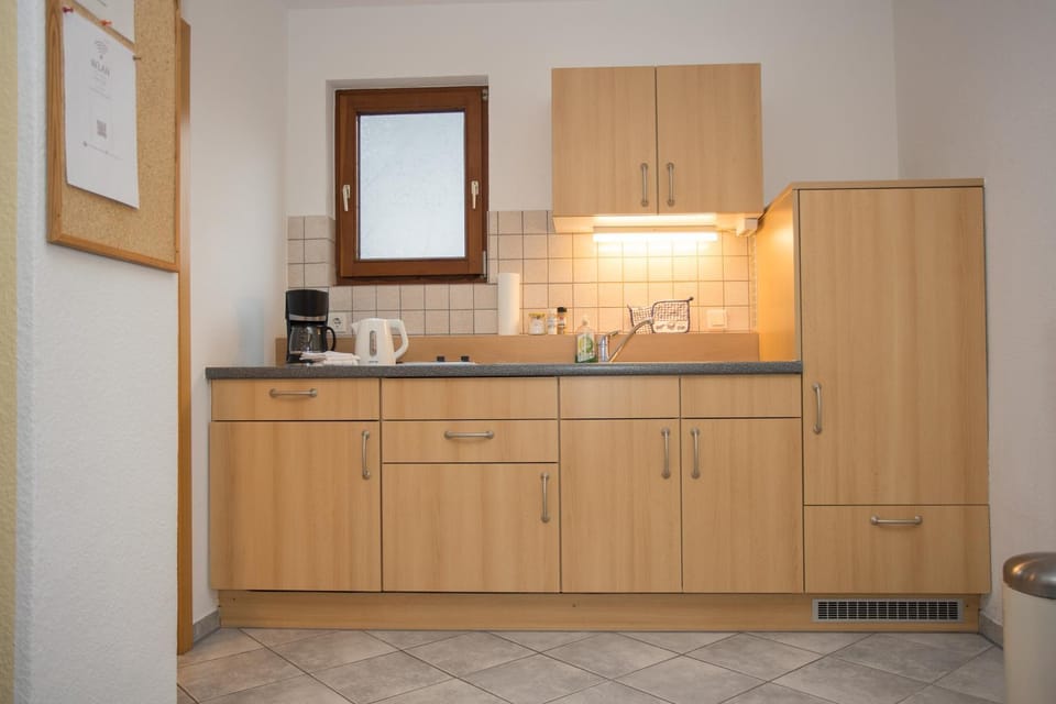 Coffee/tea facilities, Kitchen or kitchenette