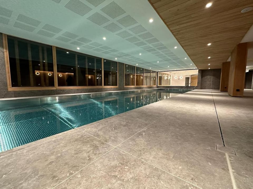 Apartment 70 m2 - 3 rooms - 6 people - ski-in ski-out Apartment in Huez