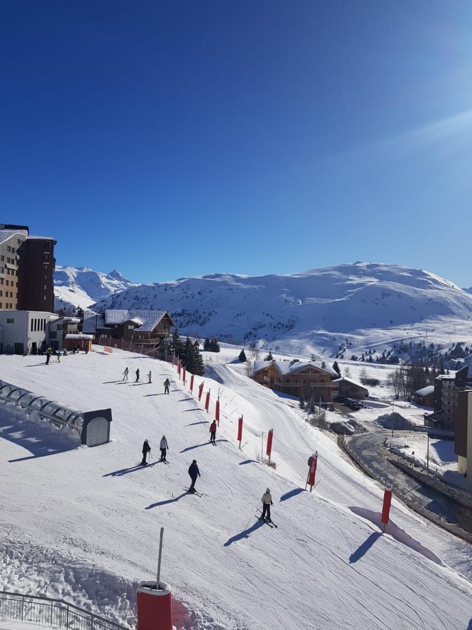 Apartment 70 m2 - 3 rooms - 6 people - ski-in ski-out Apartment in Huez