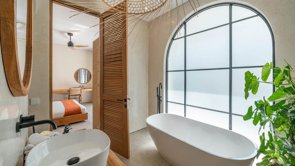 Bathroom, Bath