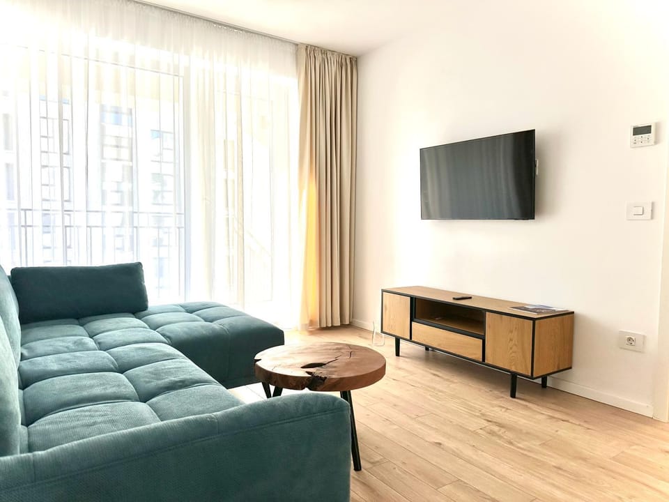 Communal lounge/ TV room, Seating area, Evening entertainment