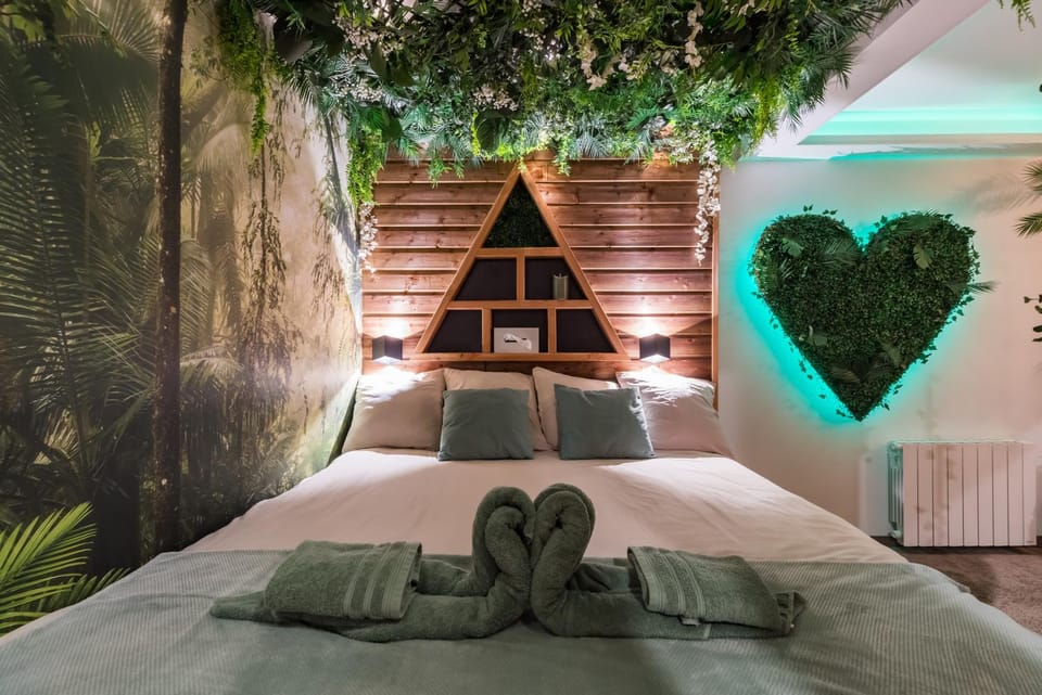 Mowgli Gite Jungle House in Brittany
