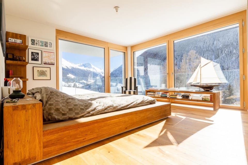 View (from property/room), Bedroom, Mountain view