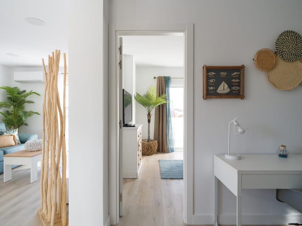 Living room, Bedroom