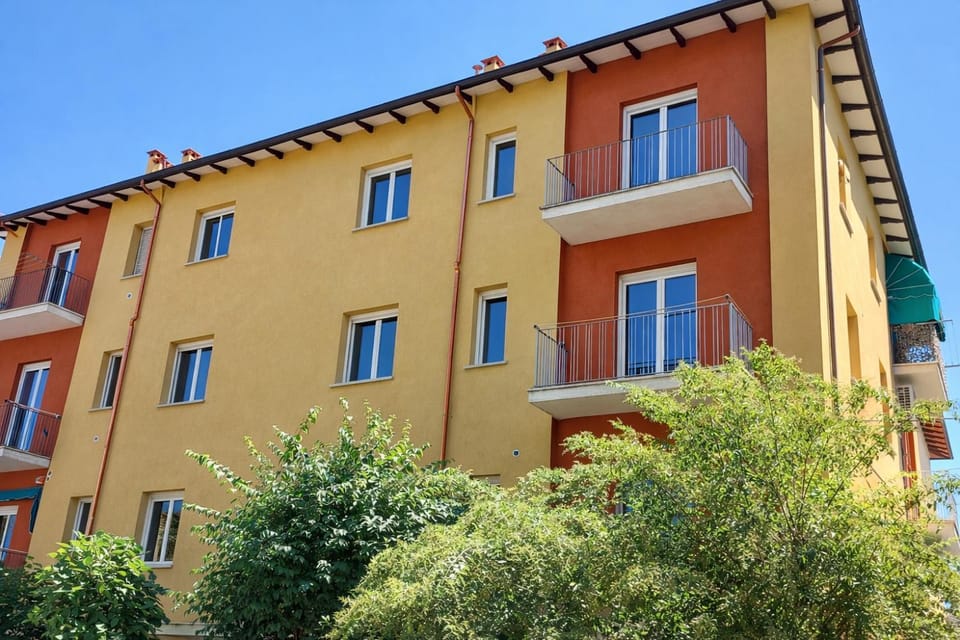 Property building, Day