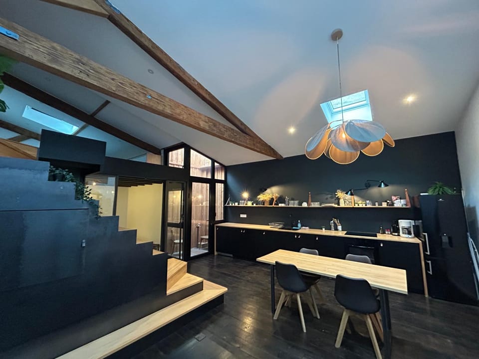 Loft contemporain Apartment in Bordeaux