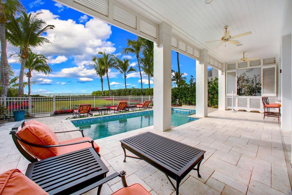 Serenity, Luxury Beachfront Vacation Paradise, Sleeps 12 House in Bonita Beach