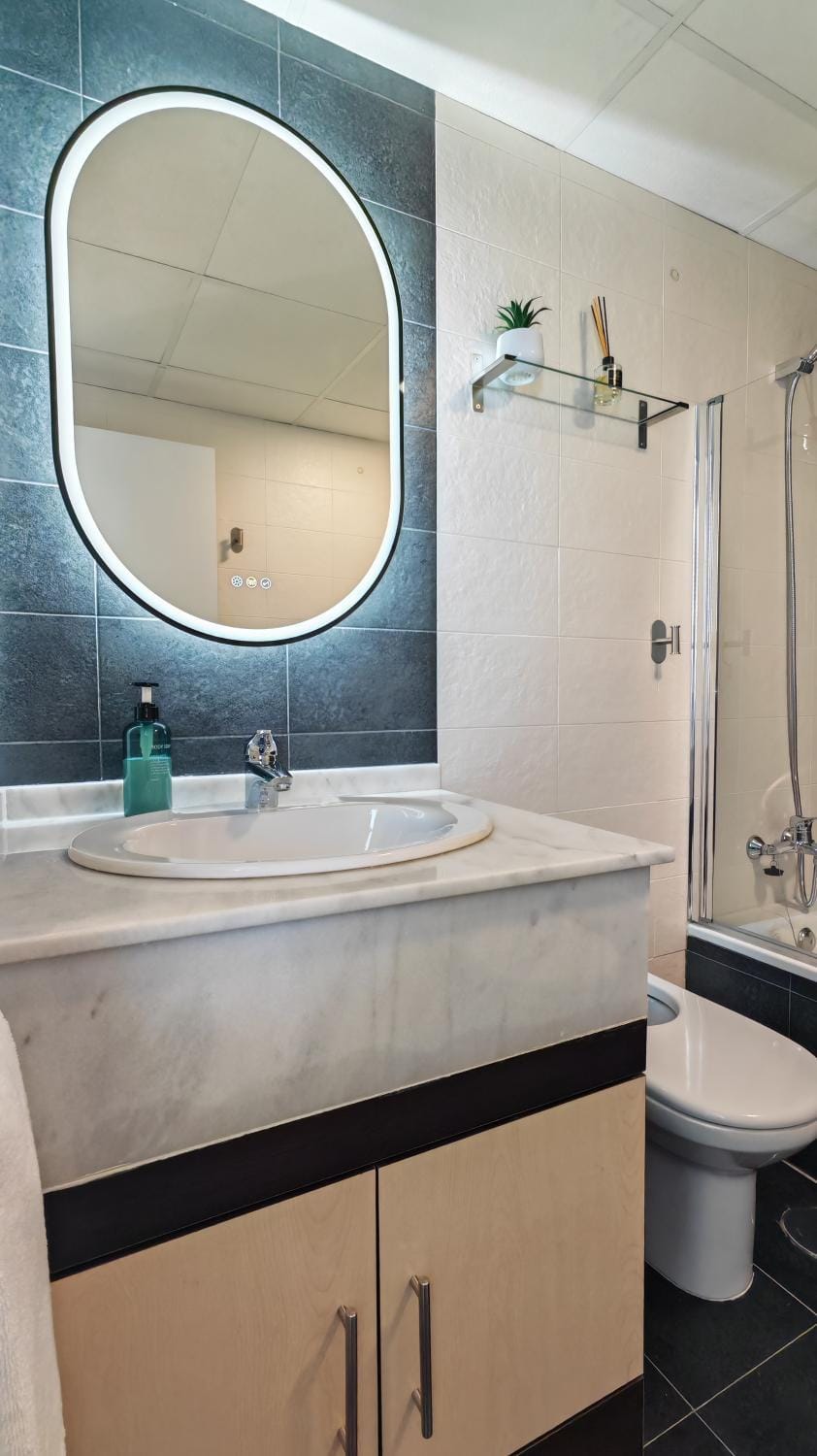 Bathroom, Bath