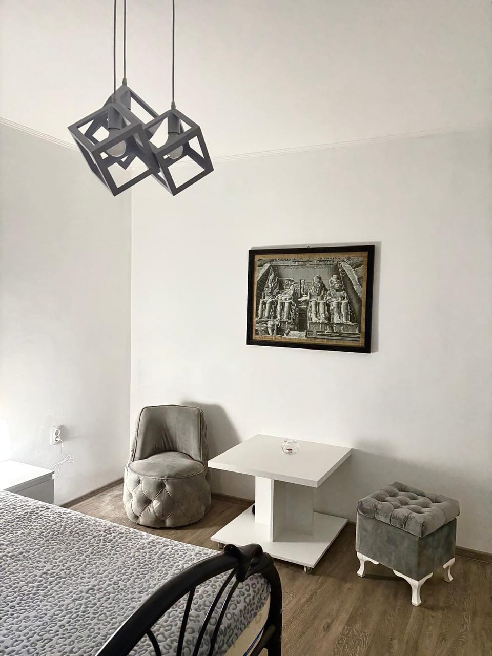 Seating area, Bedroom