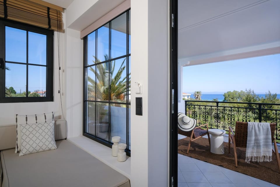 View (from property/room), Balcony/Terrace, Sea view