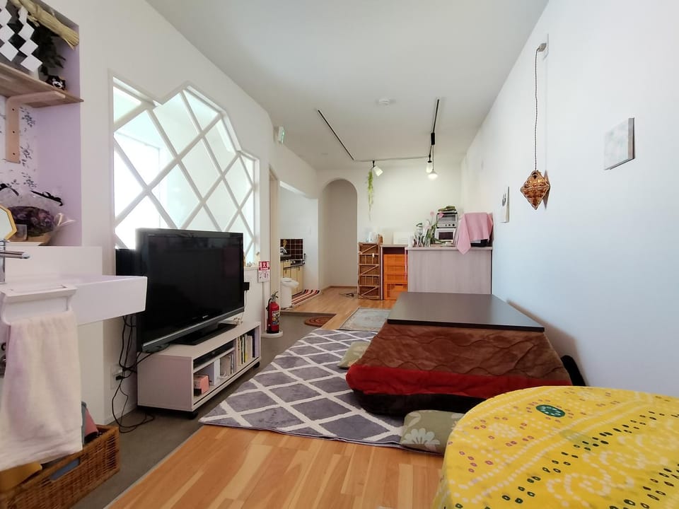 Communal lounge/ TV room