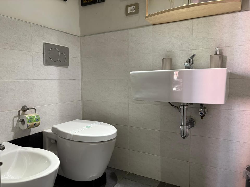 Forum Guest House FREE Private Parking House in Parma