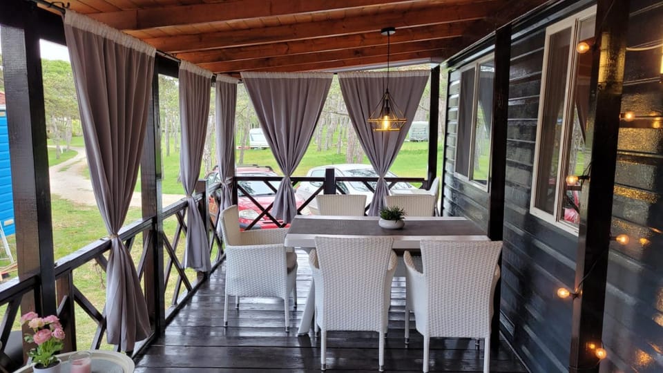 Balcony/Terrace, Seating area, Dining area