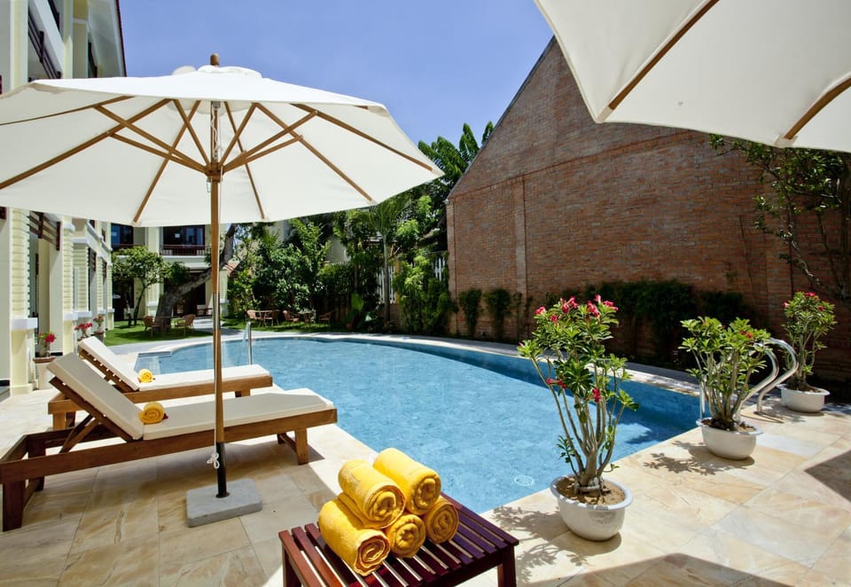 Pool view