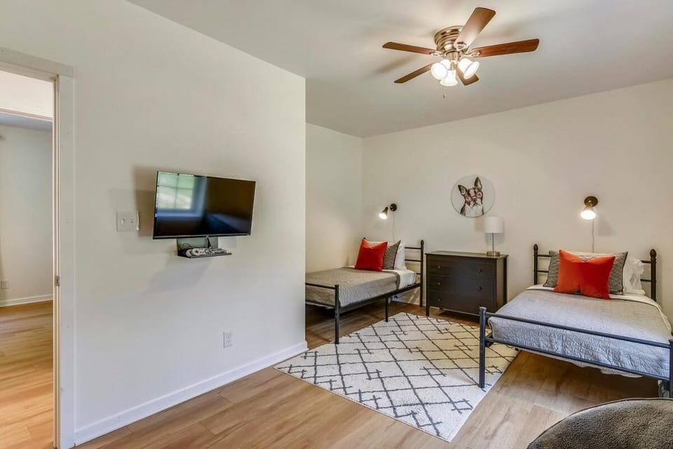 TV and multimedia, Bedroom
