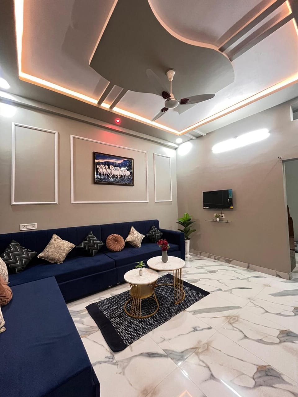 TV and multimedia, Living room, Seating area