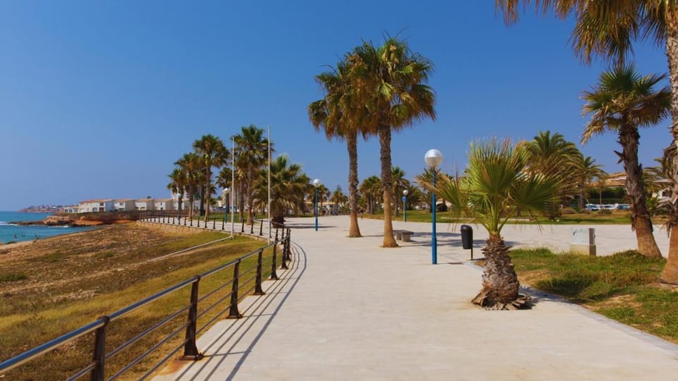 Nearby landmark, Natural landscape, Beach