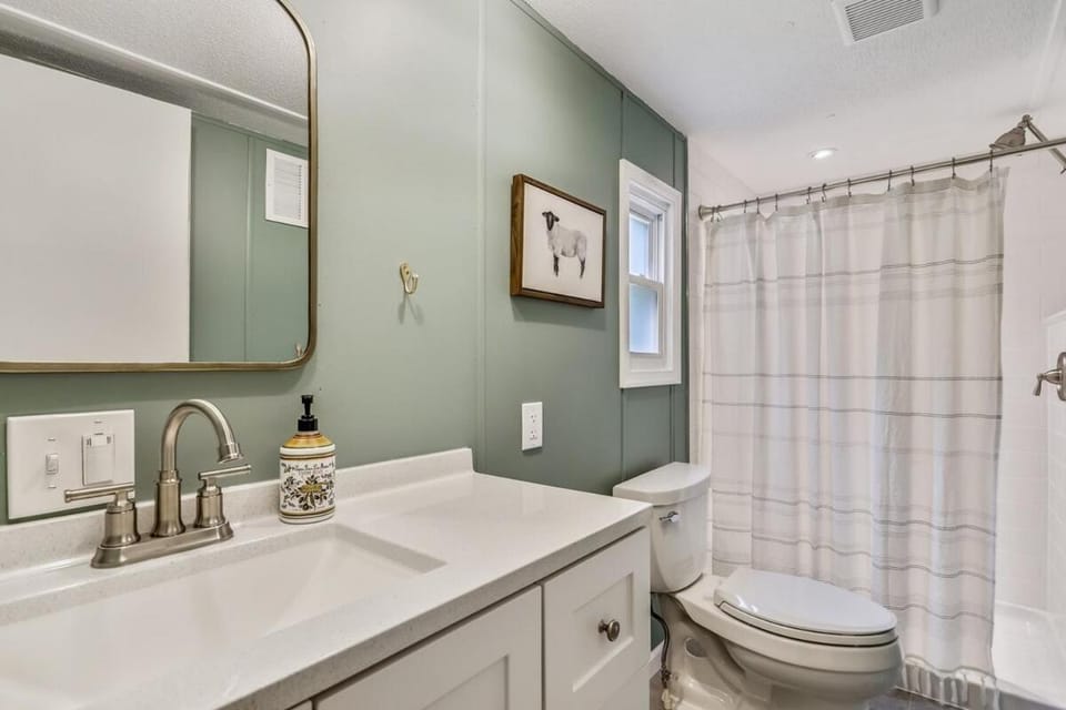 Shower, Bathroom