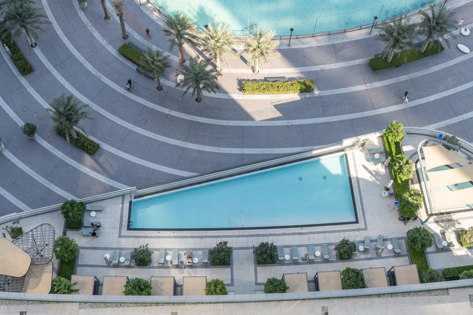 Pool view, Swimming pool