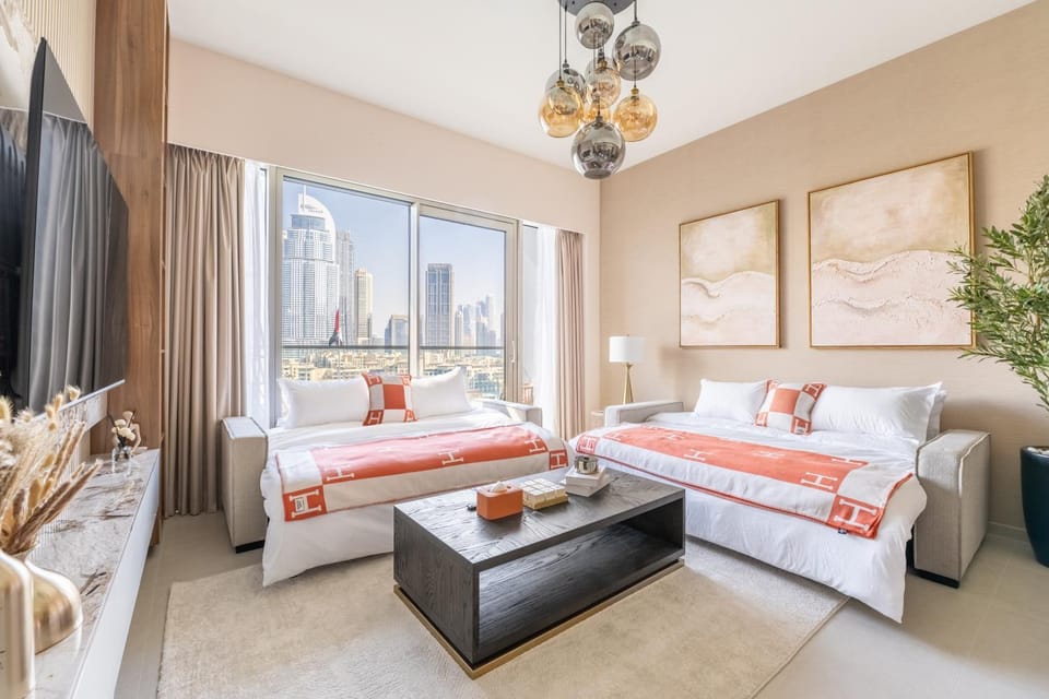 Bed, Living room