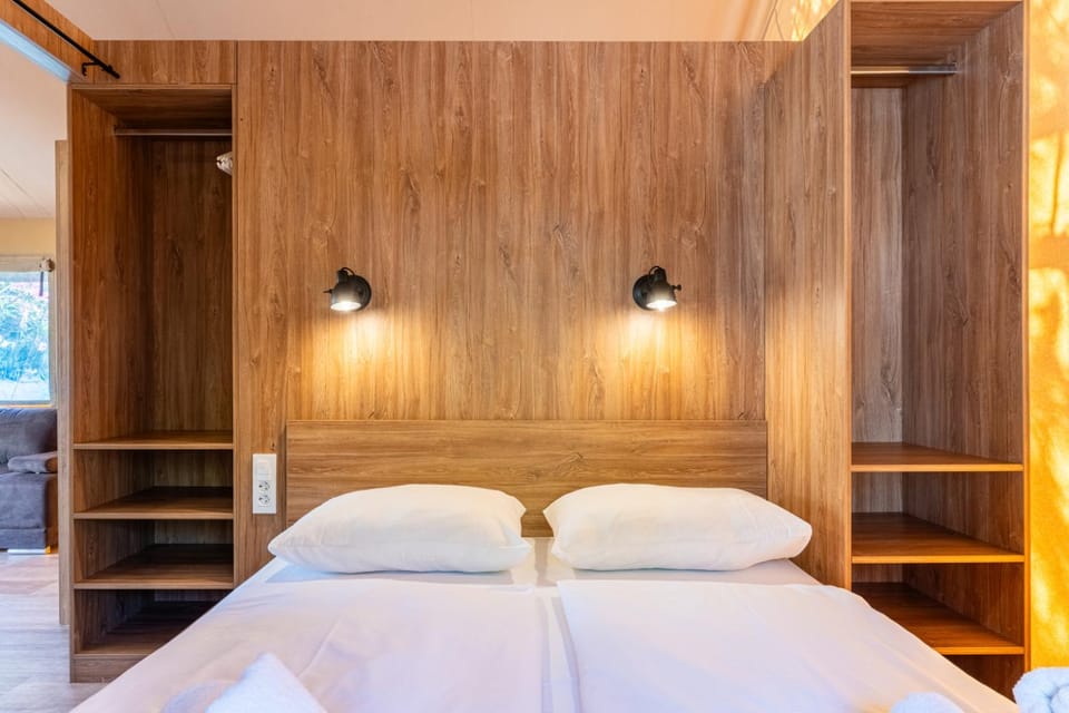 Adria Glamping luxury tents Camping Poljana Mali Lošinj Luxury tent in Mali Losinj