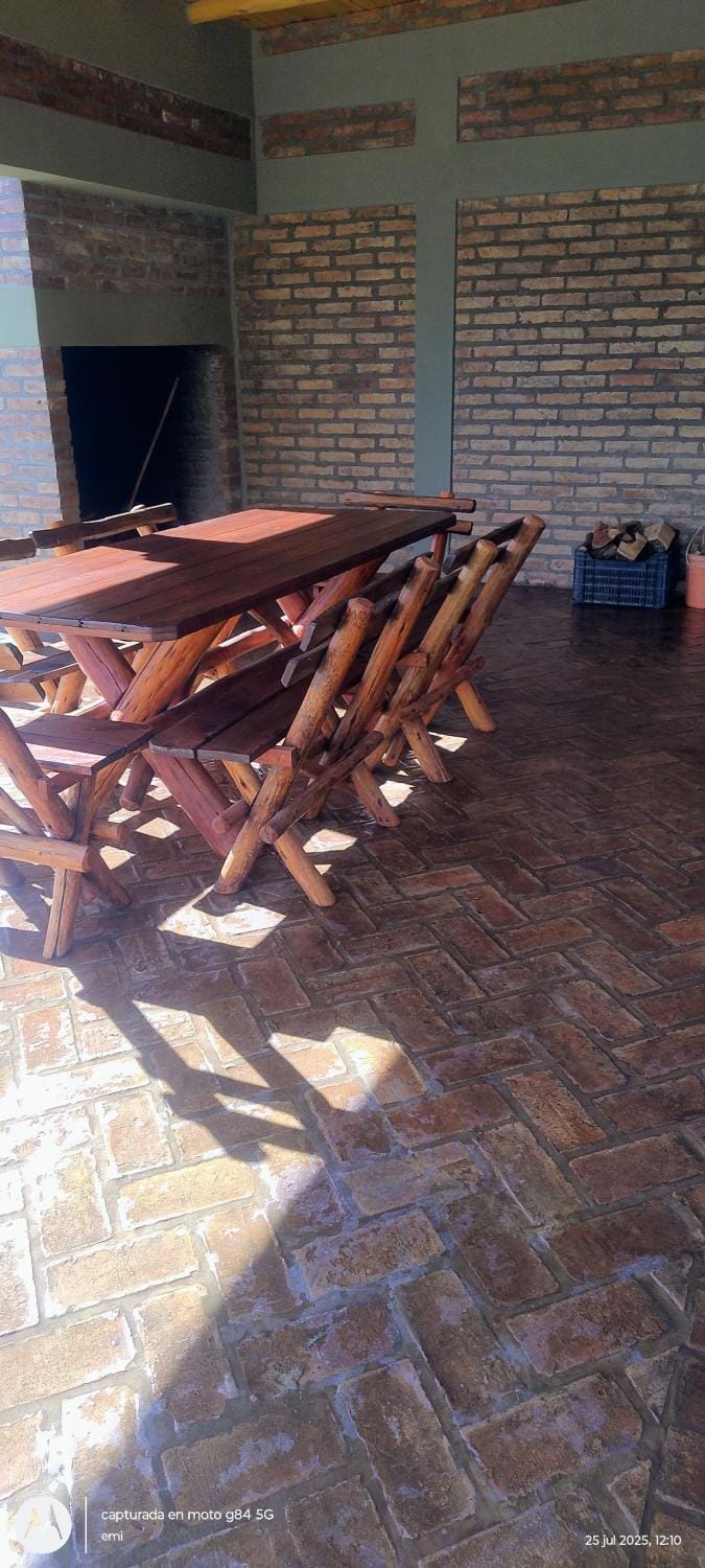 Casa rural tranquila con WiFi en Barrea House in San Juan Province, Argentina