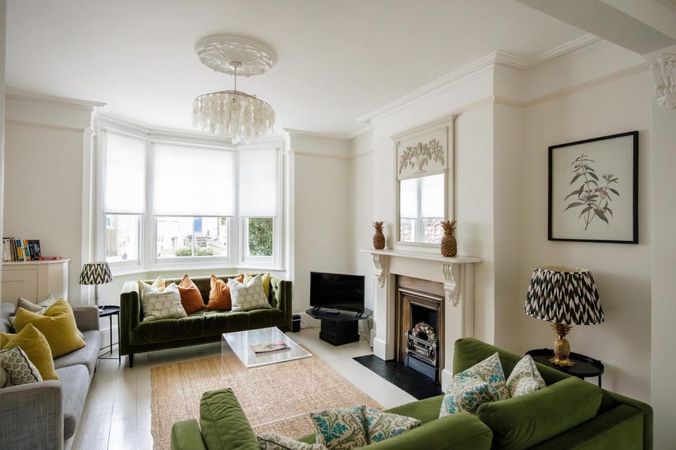Living room, Lounge or bar