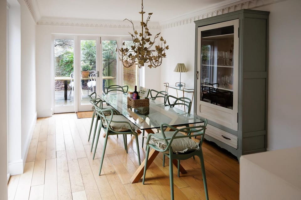 Dining area, Dinner