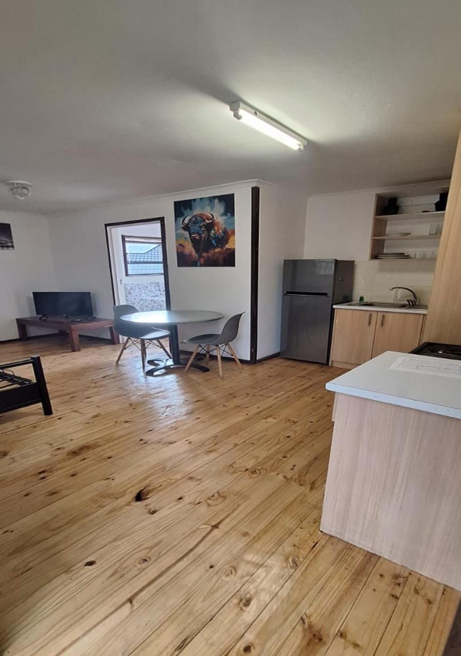 Kitchen or kitchenette, kitchen