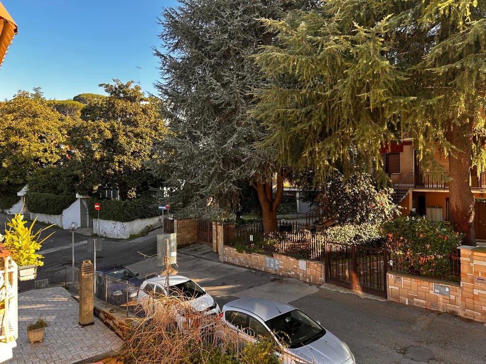 Day, Balcony/Terrace, Parking