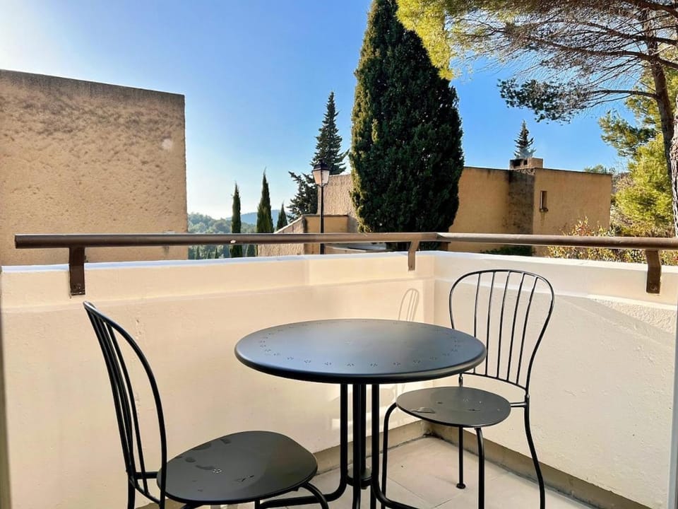 Baux'M Chic - Alpilles, Grand Studio Cosy, Clim, 4 personnes Apartment in Les Baux-de-Provence