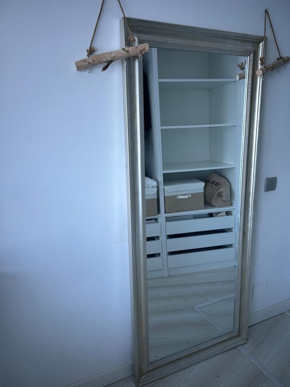 wardrobe