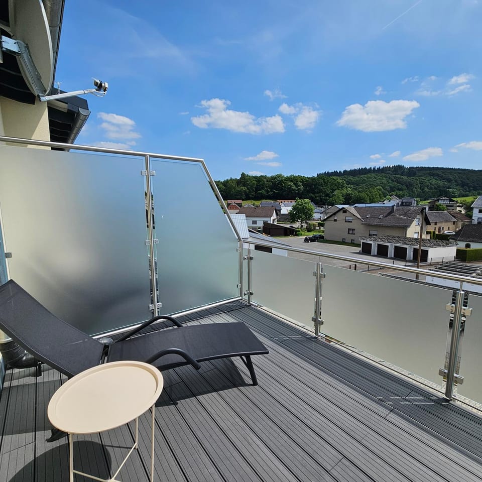 Natural landscape, View (from property/room), Balcony/Terrace